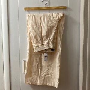 Express elastic waist wide leg lightweight pink and white stripe brand new pants